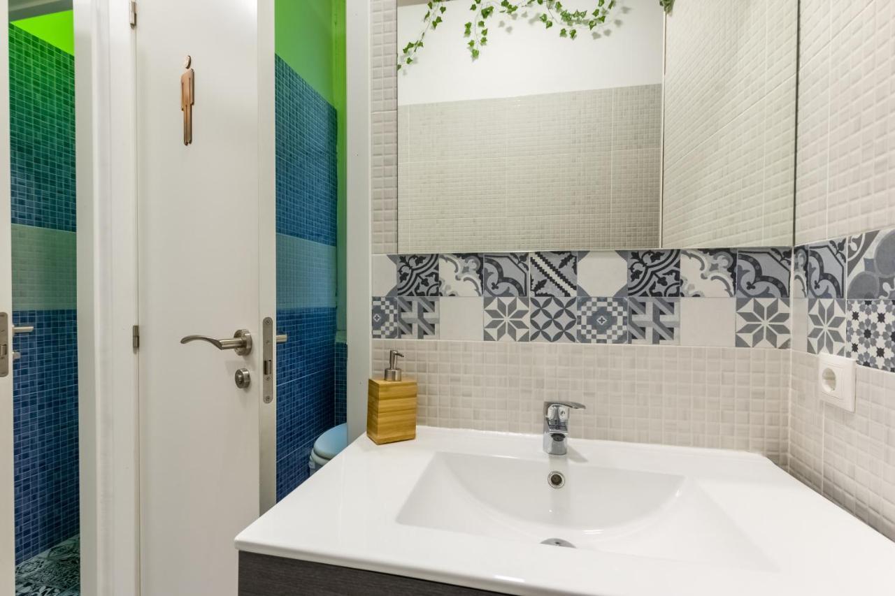 Social - Coliving & Coworking - Madridホステル エクステリア 写真